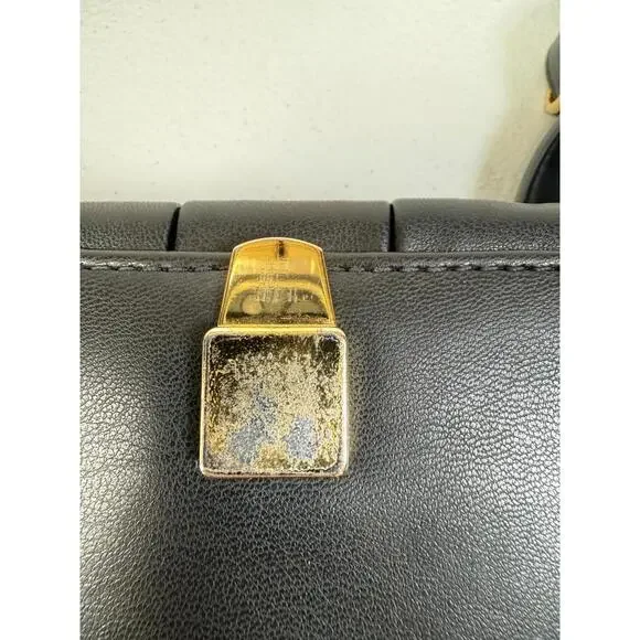 THEMOIRè Black Feronia Crossbody Bag with Hardware Tarnishing and Surface Dents - Picture 10 of 15